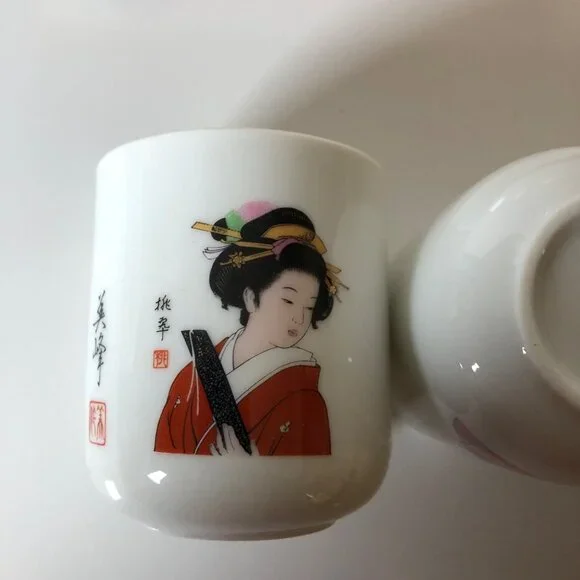 Japanese Porcelain Teacups Set Of 5 Geisha Art Red Box - Picture 9 of 11